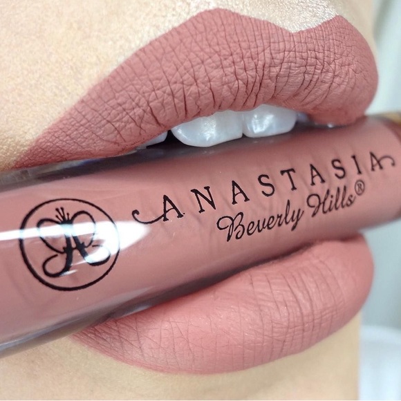 Anastasia Crush Liquid Lipstick NIB - Picture 1 of 3